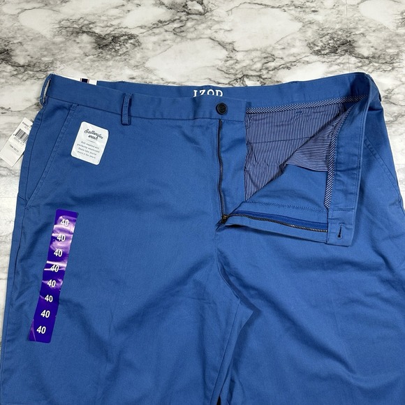 IZOD Men's Stretch Shorts Sz 40 Relaxed Fit Flat Front Saltwater Chino Blue NEW - Picture 3 of 13